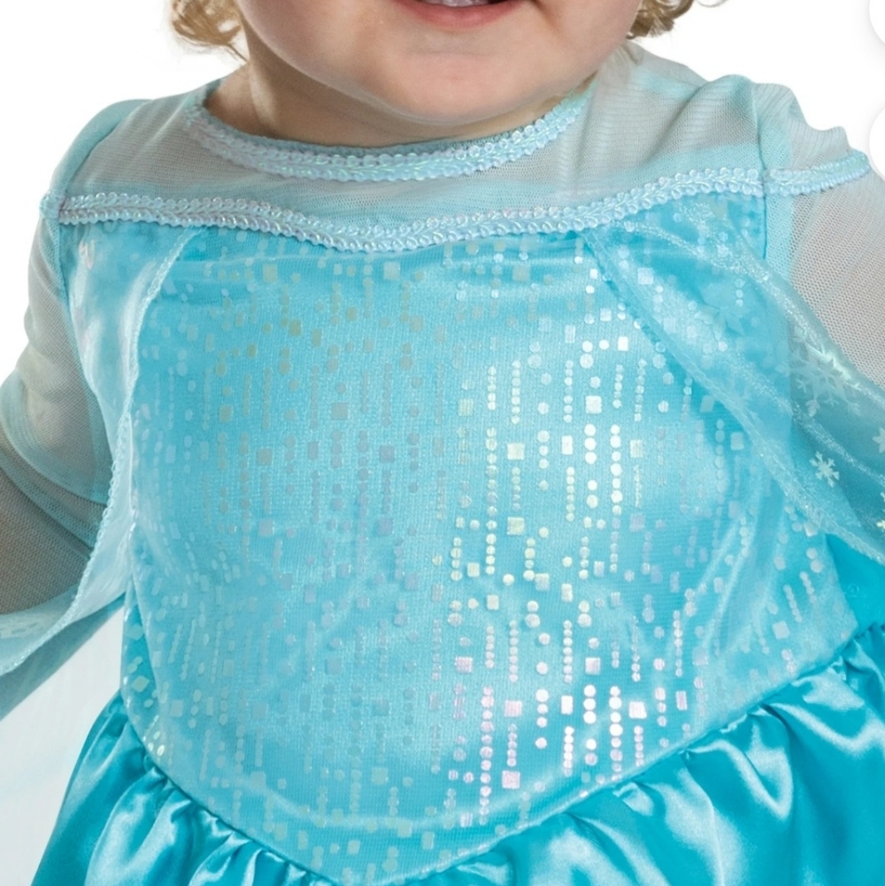 Disney Frozen Elsa costume - Picture 5 of 6